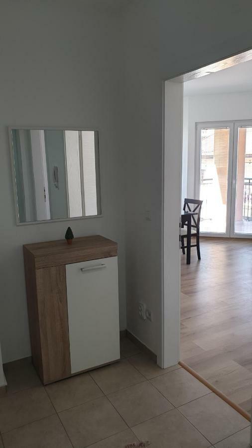 אוהריד Elsie Apartment מראה חיצוני תמונה